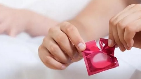 SIN PLATA: CAY&Oacute; EL CONSUMO DE PRESERVATIVOS EN ARGENTINA: LLEGAN DE CHINA PERO SON M&Aacute;S PEQUE&Ntilde;OS