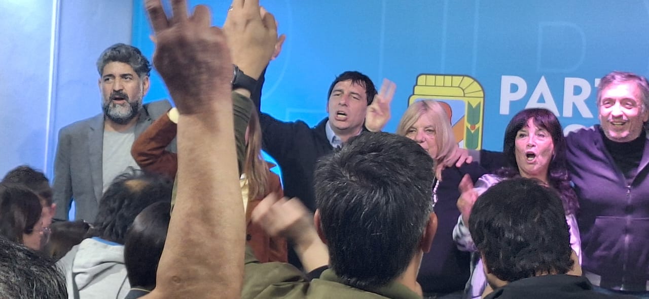 ACTO DE LA C&Aacute;MPORA EN MAR DEL PLATA: RESPALDO DE M&Aacute;XIMO A RAVERTA Y ESTANGA