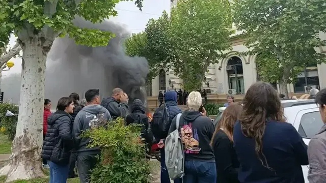 TRAS CONFLICTO GREMIAL EN SAN PEDRO DESCUENTAN $48 MILLONES A 231 TRABAJADORES MUNICIPALES POR CADA D&Iacute;A DE PARO
