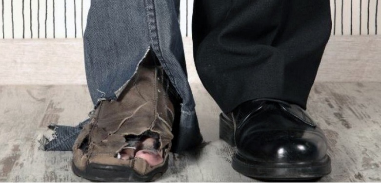 PARITARIAS DEL 0,6% VERSUS LA OBSCENIDAD DE LA RIQUEZA PATRIMONIAL DE LOS PRINCIPALES EMPRESARIOS NACIONALES