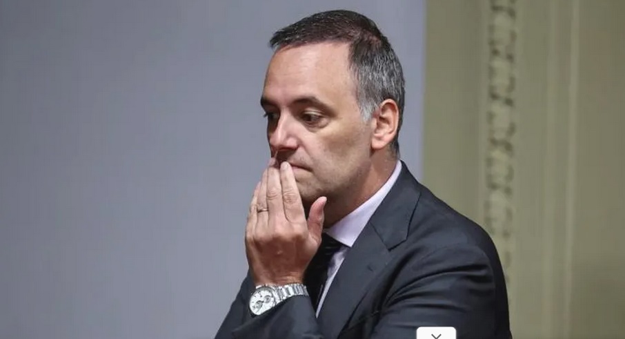 CASO ADORNI: DECLARAN LAS MUJERES QUE LE OTORGARON LA FINANCIACI&Oacute;N DIRECTA AL JEFE DE GABINETE