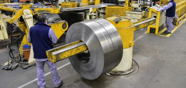 LA PRODUCCI&Oacute;N DE ACERO SE DESPLOM&Oacute; EN FEBRERO CON UNA CA&Iacute;DA DEL 22,5%
