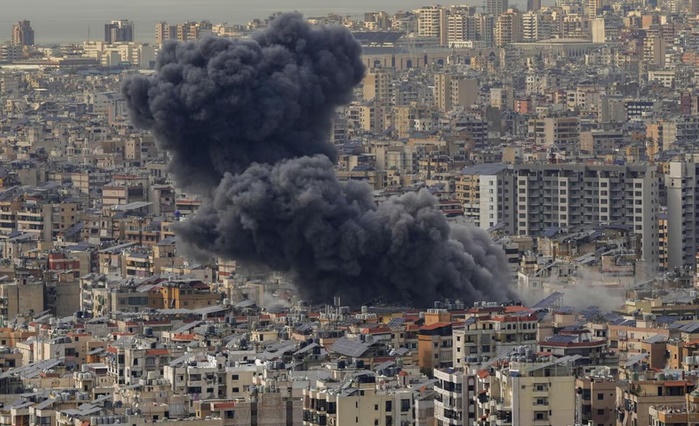 ISRAEL GOLPEA OBJETIVOS DE HEZBOL&Aacute; EN BEIRUT MIENTRAS AVANZA LA V&Iacute;A DIPLOM&Aacute;TICA