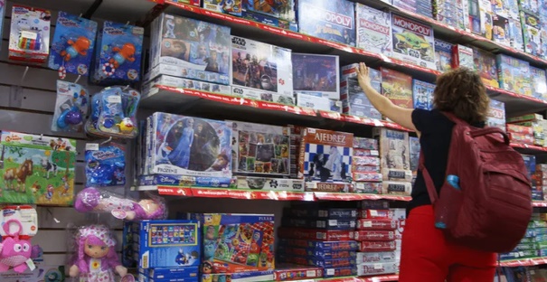D&Iacute;A DEL NI&Ntilde;O: LAS JUGUETER&Iacute;AS SUFREN UNA CA&Iacute;DA DEL 20% Y ADVIERTEN POR LAS IMPORTACIONES