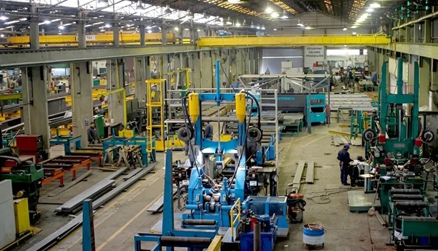 CIERRE DE DIN SA: EMBLEM&Aacute;TICA EMPRESA DE LA INDUSTRIA DEL ACERO FUNDADA EN 1970 EN ESCOBAR