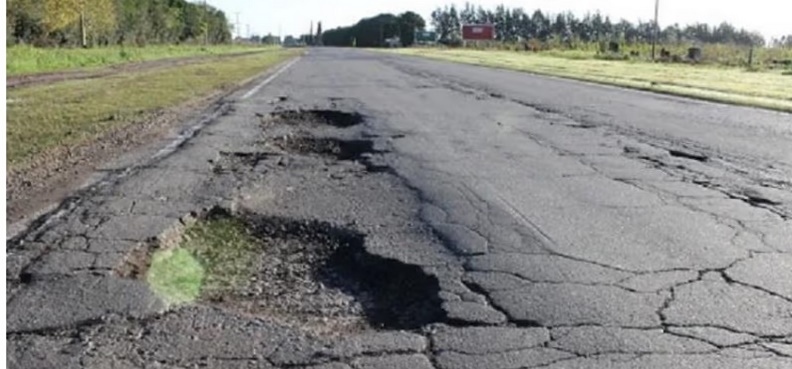 COLAPSO VIAL: EL 70% DE LA RED NACIONAL EN MAL ESTADO Y SU IMPACTO EN LA LOG&Iacute;STICA Y EL PBI