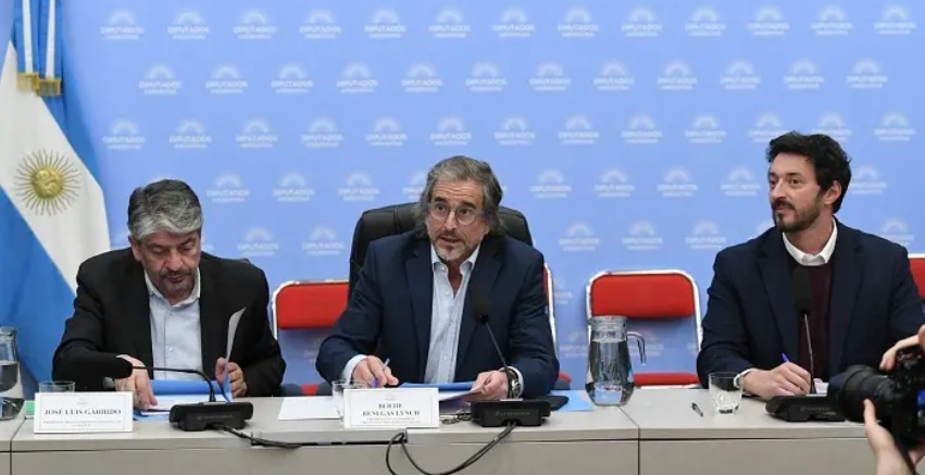 CON CAMBIOS Y APOYO DE ALIADOS, SE FIRM&Oacute; EN DIPUTADOS EL DICTAMEN DEL PROYECTO DE &ldquo;S&Uacute;PER RIGI&rdquo;