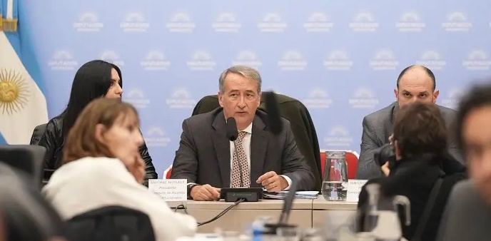 LEY DE LOBBY: SE SUMAN VOCES EN RECHAZO AL PROYECTO OFICIAL Y CONVOCAR&Aacute;N A EXPERTOS INTERNACIONALES