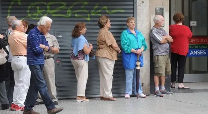 PRESUPUESTO 2027: EL GOBIERNO MODIFICA EL R&Eacute;GIMEN DE PENSIONES Y REABRE LA DISCUSI&Oacute;N SOBRE DISCAPACIDAD Y ACCESO A BENEFICIOS