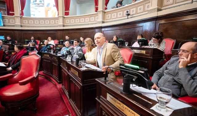 SENADO BONAERENSE: IMPULSAN LEY PARA PROTEGER EL SALARIO DE TRABAJADORES FRENTE AL SOBREENDEUDAMIENTO FAMILIAR