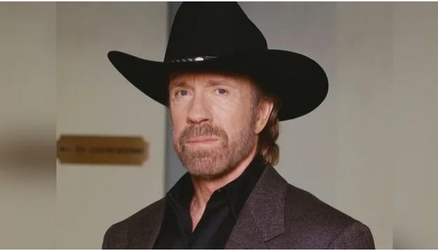 MURI&Oacute; CHUCK NORRIS A LOS 86 A&Ntilde;OS TRAS SER INTERNADO EN HAW&Aacute;I