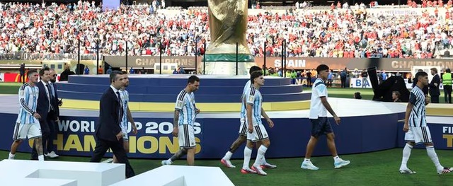 EL GOBIERNO ACLAR&Oacute; QUE HOY NO HABR&Aacute; FESTEJOS Y ORGANIZA UNA RECEPCI&Oacute;N PROTOCOLAR EN EZEIZA
