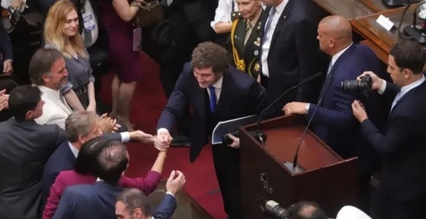 EL PRESIDENTE INAGUR&Oacute; UN NUEVO PER&Iacute;ODO DE SESIONES ORDINARIAS