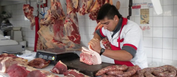 NI PENSAR EN COMER CARNE:  ALERTAN POR UNA CRISIS DE OFERTA QUE DISPAR&Oacute; LOS PRECIOS