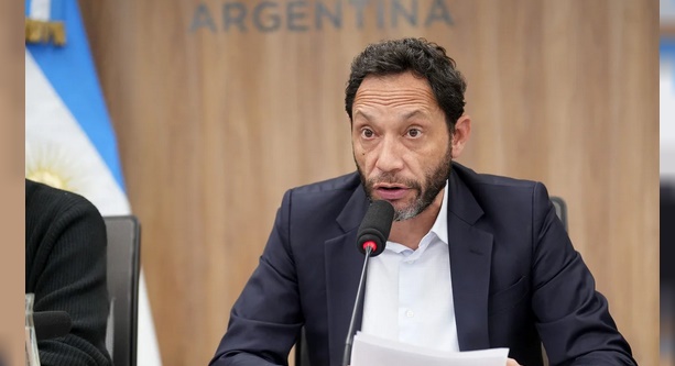 DIPUTADOS IMPUGNARON LA AUDIENCIA POR LA LEY DE GLACIARES POR NO CUMPLIR REQUISITOS B&Aacute;SICOS