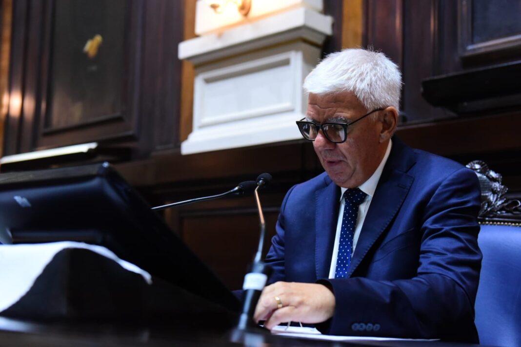 INTENDENTES ACUDEN A DICHIARA PARA ABRIR EL DEBATE POR LA LIBRE DISPONIBILIDAD DE FONDOS