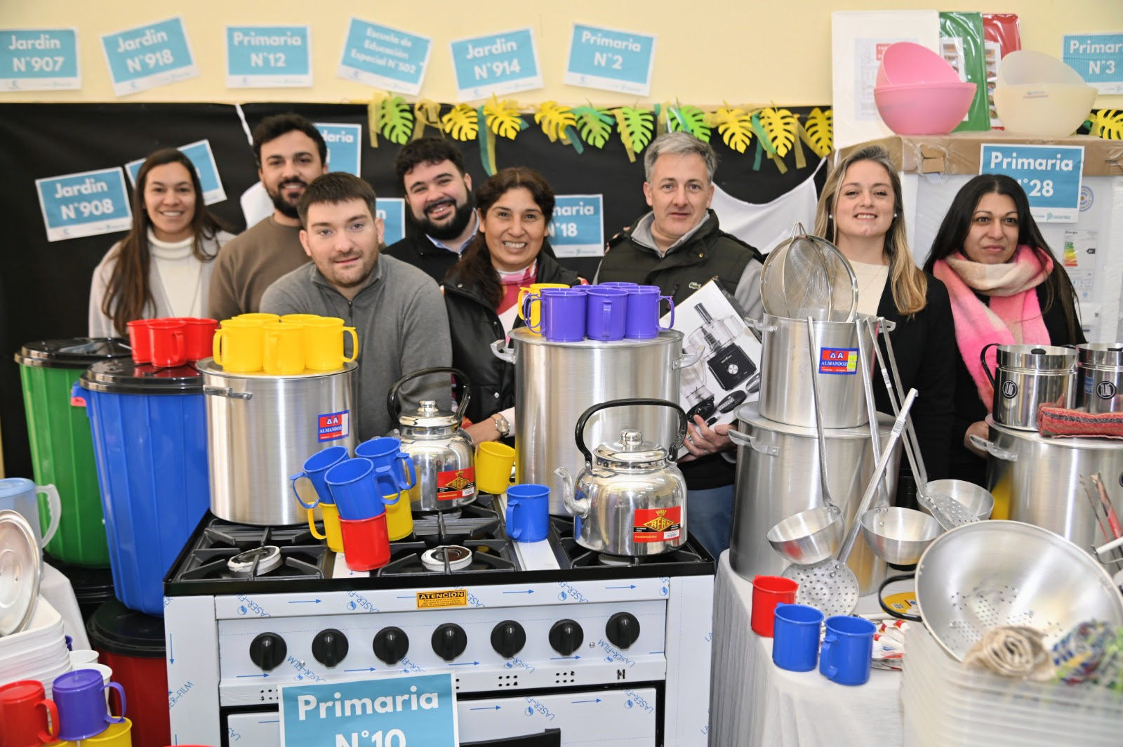LA PROVINCIA CONTIN&Uacute;A EQUIPANDO ESCUELAS P&Uacute;BLICAS BONAERENSES