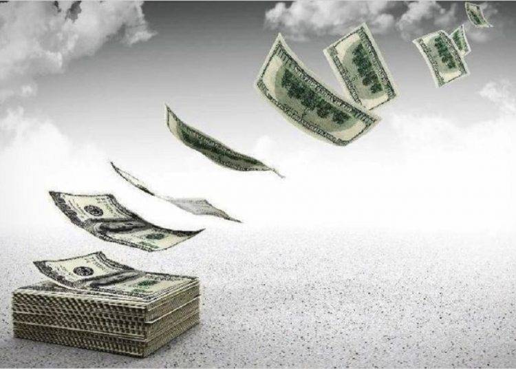 LA INCONMENSURABLE DEUDA Y LA INCANSABLE FUGA