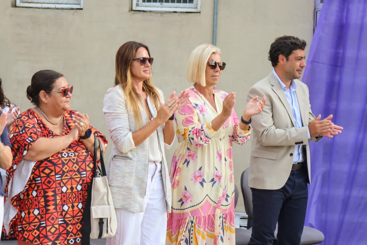 INICI&Oacute; EL CICLO LECTIVO EN PINAMAR: CASI 8.000 ESTUDIANTES VOLVIERON A LAS AULAS