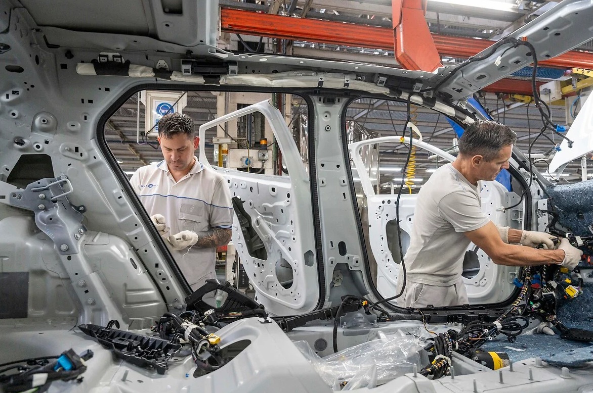 M&Aacute;S PROBLEMAS EN STELLANTIS: FRENAR&Aacute; SU PRODUCCI&Oacute;N POR CUATRO SEMANAS ENTRE MAYO Y JULIO Y CRECE LA INCERTIDUMBRE