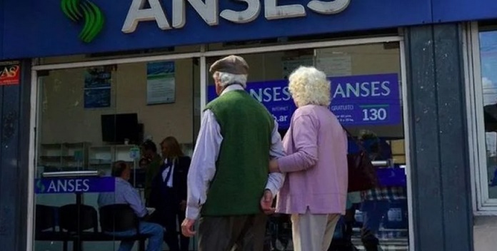ANSES INFORM&Oacute; LA JUBILACI&Oacute;N M&Iacute;NIMA DE JUNIO Y OTRA VEZ QUED&Oacute; POR DEBAJO DE LA L&Iacute;NEA DE LA POBREZA
