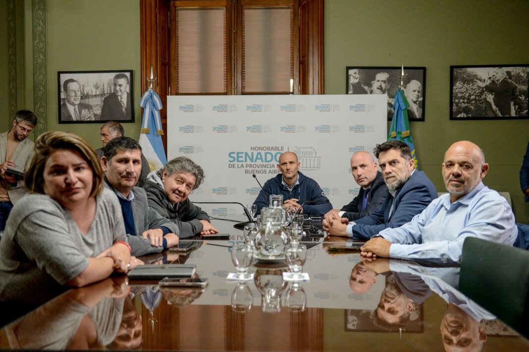 SENADO BONAERENSE: KICILLOF SE QUED&Oacute; CON LA PRIMERA COMISI&Oacute;N, PERO SIGUE LA PELEA CON EL KIRCHNERISMO